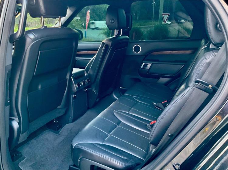2017 LAND ROVER DISCOVERY 4D WAGON TD6 HSE MY17 8.jpg